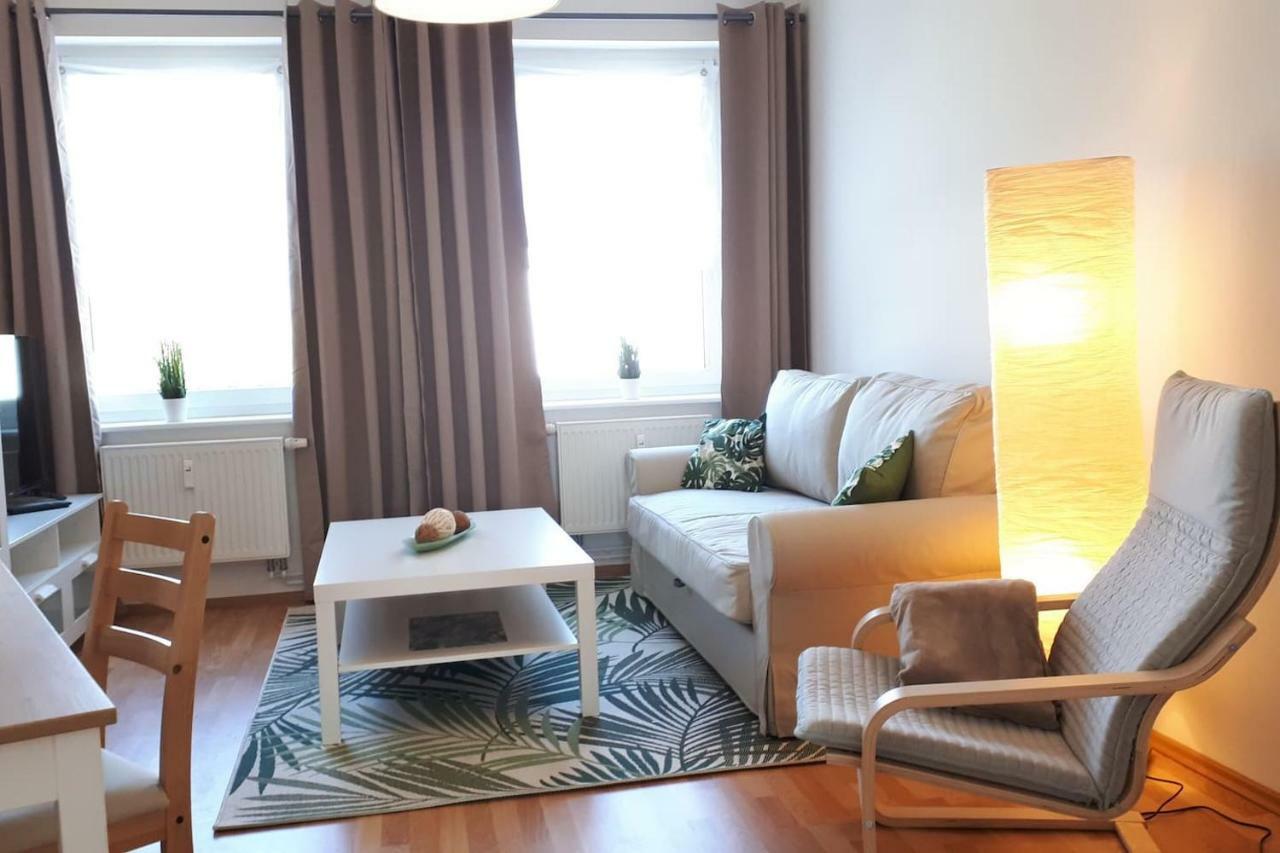 Ferienwohnung Mit Seeblick Brandenburg  Extérieur photo