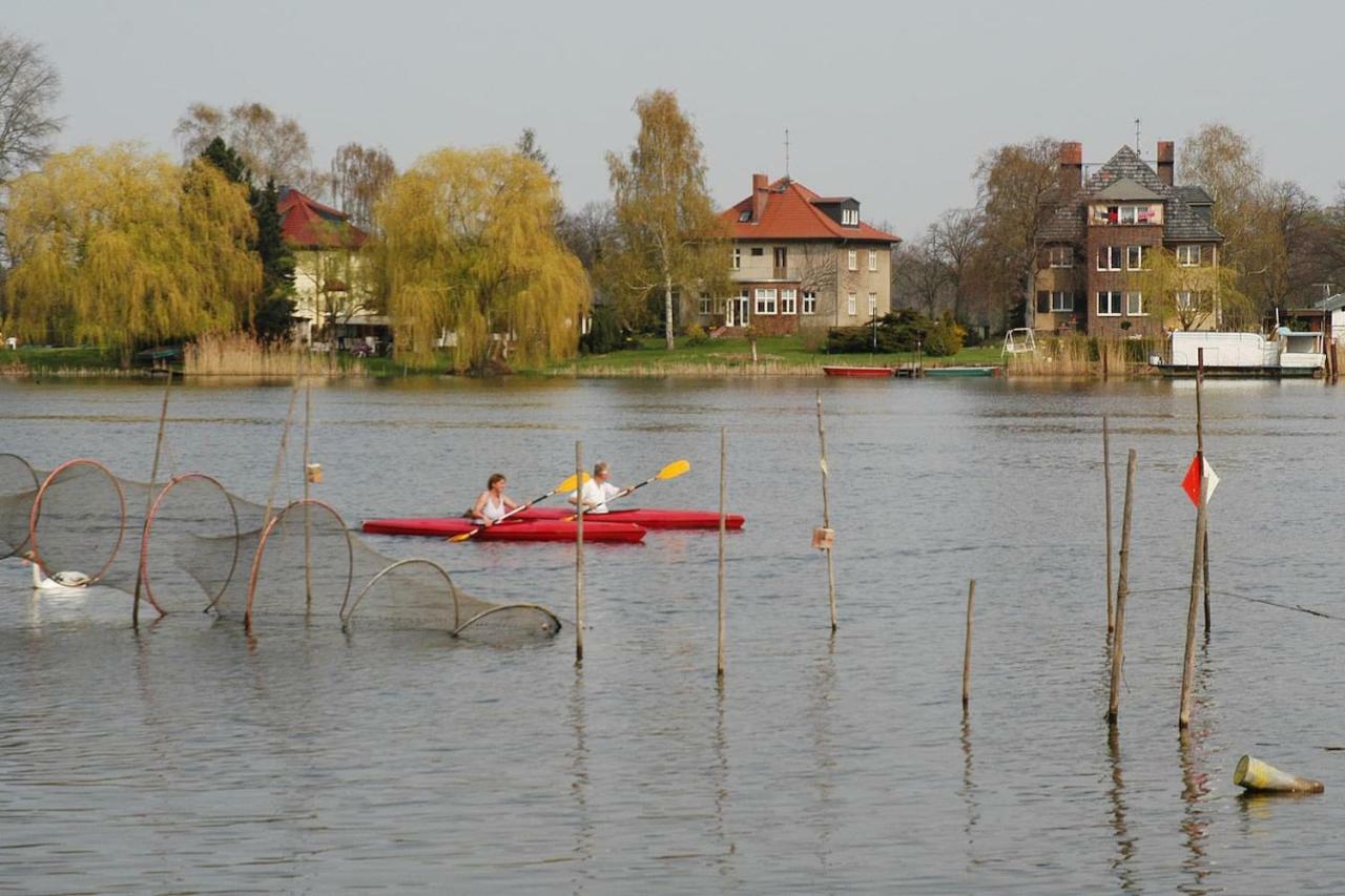 Ferienwohnung Mit Seeblick Brandenburg  Extérieur photo